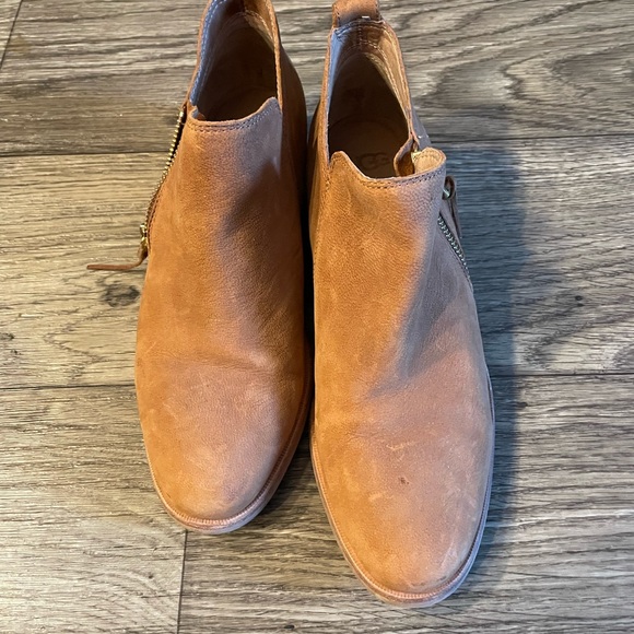 UGG booties - Picture 4 of 6